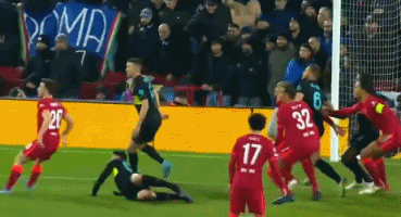 皇马公布欧冠战曼城名单：姆巴佩受伤仍入选，卡马文加缺席（皇马欧冠战曼城大名单出炉：姆巴佩带伤入列，卡马文加无缘）