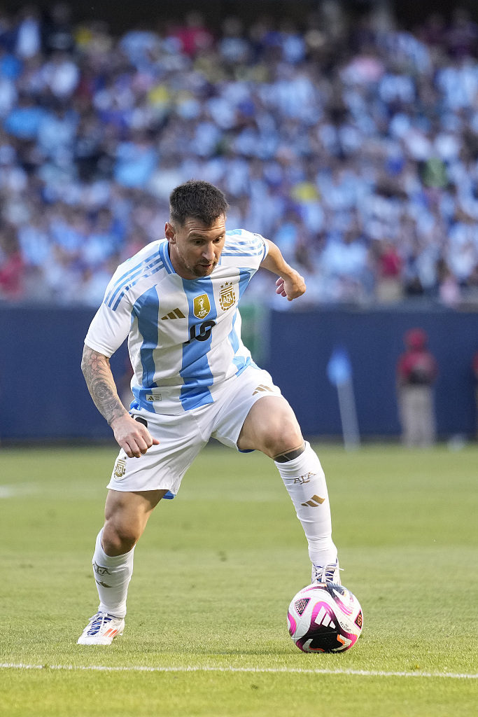 波兰U21名单：乌尔班斯基、皮耶图谢夫斯基领衔（波兰U21大名单出炉：乌尔班斯基、皮耶图谢夫斯基坐镇）