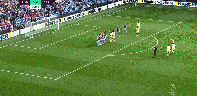 罗马0-1那不勒斯，内雷斯单刀一锤定音（内雷斯破门制胜，罗马0-1不敌那不勒斯）