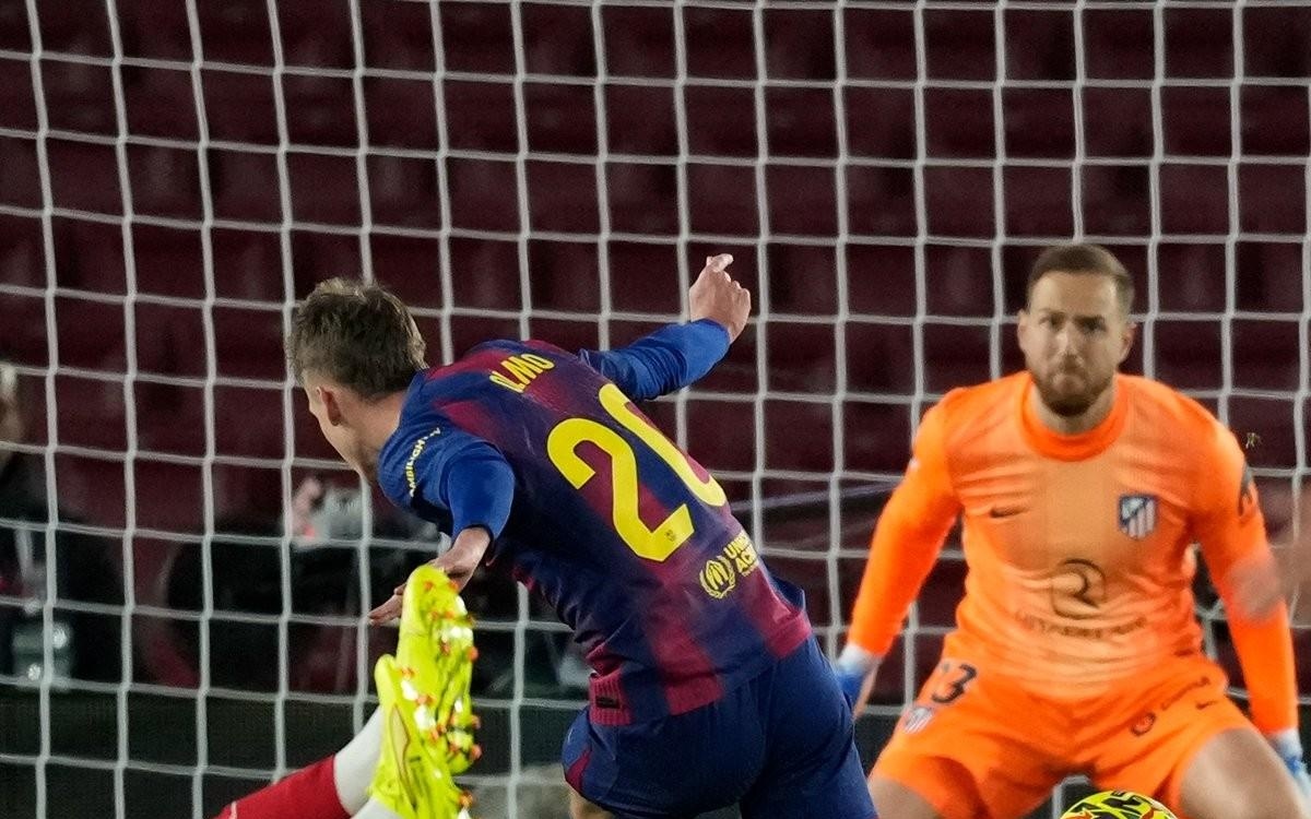 记者：恩昆库在冬窗的未来值得关注；米兰会和经纪人谈莱万（名记：恩昆库冬季转会动向值得留意，AC米兰将与莱万经纪人会面）