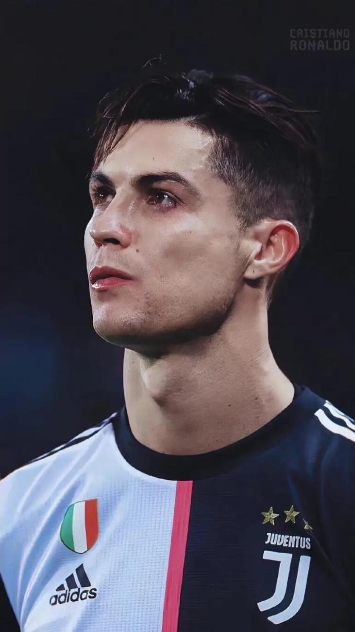 活塞队史35+10+10场次：康宁汉姆2场，其他球员合计2场（活塞队史35+10+10次数：康宁汉姆2场，其余球员合计2场）