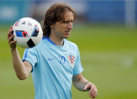 “苏超”最会踢点球的球队，泰州队经历三场点球大战最终夺冠（泰州队三度点球制胜，问鼎苏超冠军）